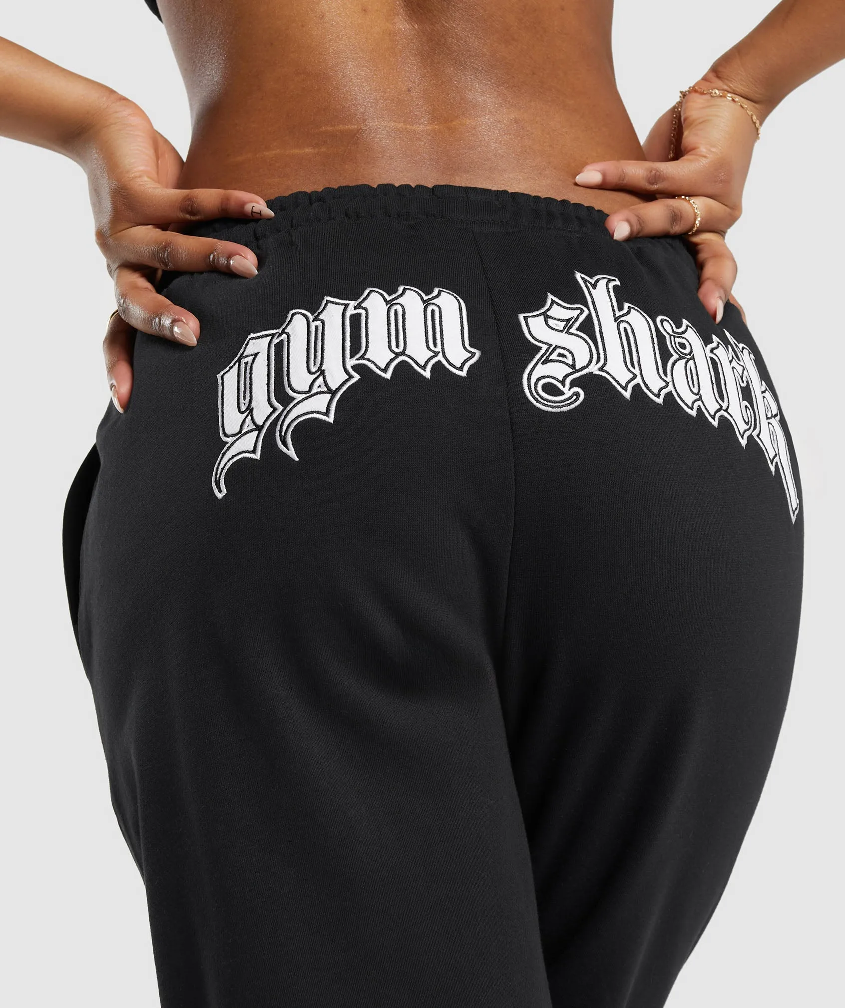 Gymshark Heavy Flex Graphic Joggers - Black
