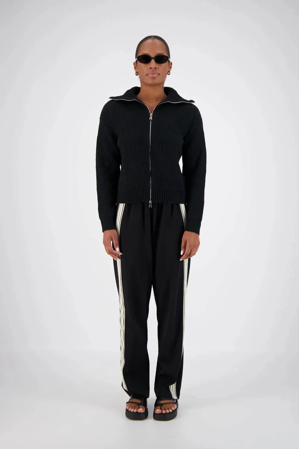 Jasmine Alexa Atrani Cardigan Black