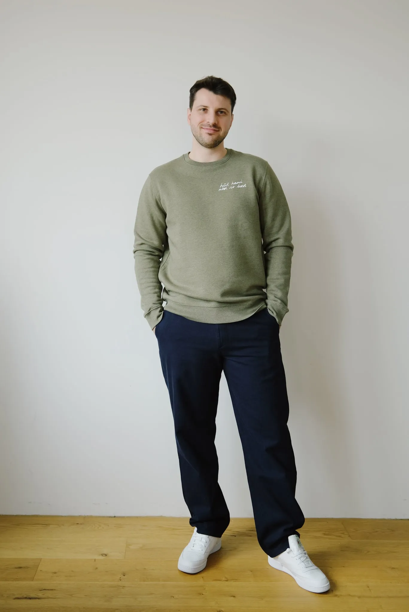 unisex sweatshirt - hüt hani nöd so lust - khaki heather