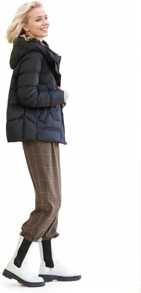 Women's Winter Down Jacket - Warm Hooded Puffer Coat - Stylish and Cozy Cold Weather Outerwear